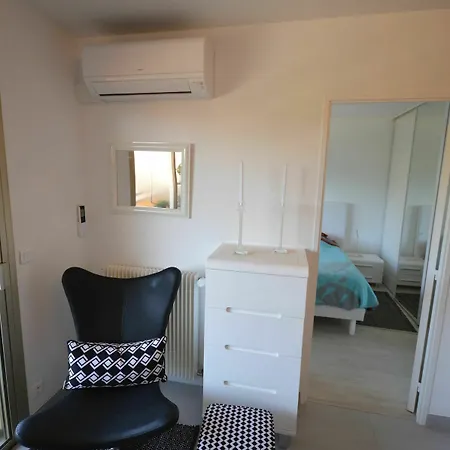 Apartment Deluxe One-bedroom Cannes